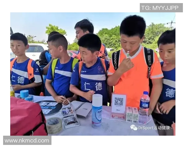 球星赛场上常喝哪些水助力运动表现与恢复揭秘